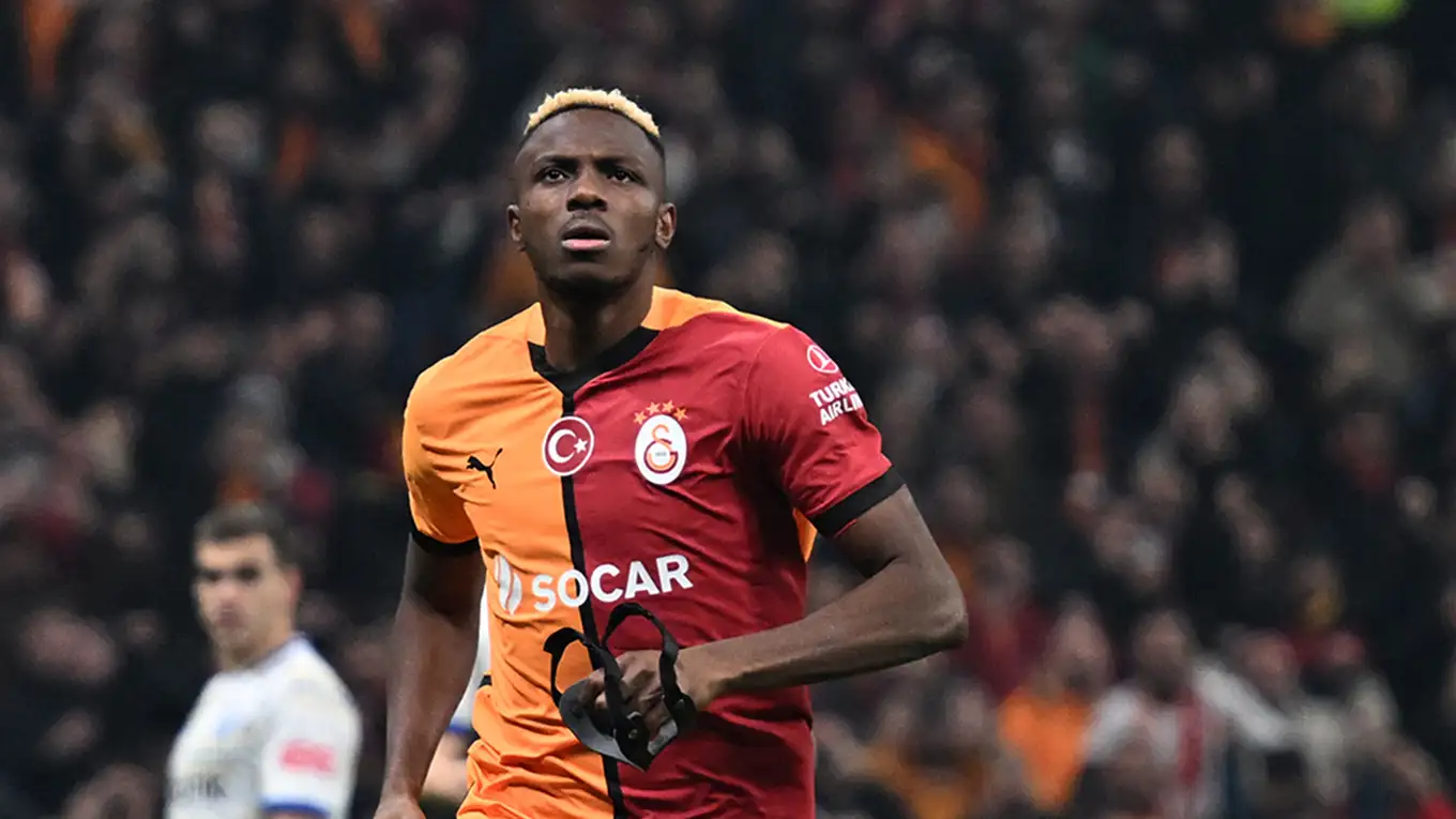 ضاع حلم الأزرق!! خطوة حاسمة من جلطة سراي تغلق صفقة فيكتور أوسمين مع الهلال - المواطن نيوز