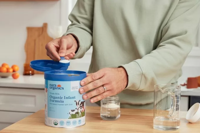 سئمت من العلامات التجارية التي تستخدم شراب الذرة وحليب البودرة،