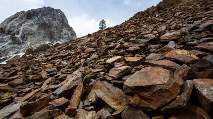 يحصل Guardian Metal Resources على مشروع تنگستن بيلوت نورث