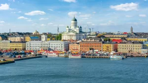 10 دول تتمتع بأفضل توازن بين العمل والحياة