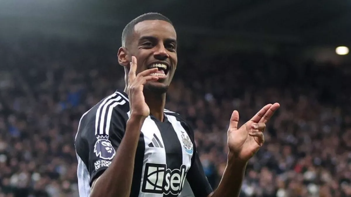 إصابة غامضة تبعد إيزاك عن الجولة التحضيرية .. الهلال يتحرك