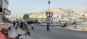 احتجاجات المكلا تتواصل لليوم الرابع: توقف النشاطات وارتفاع وتيرة التحركات الشعبية وتحذيرات من الجهات الأمنية – شاشوف