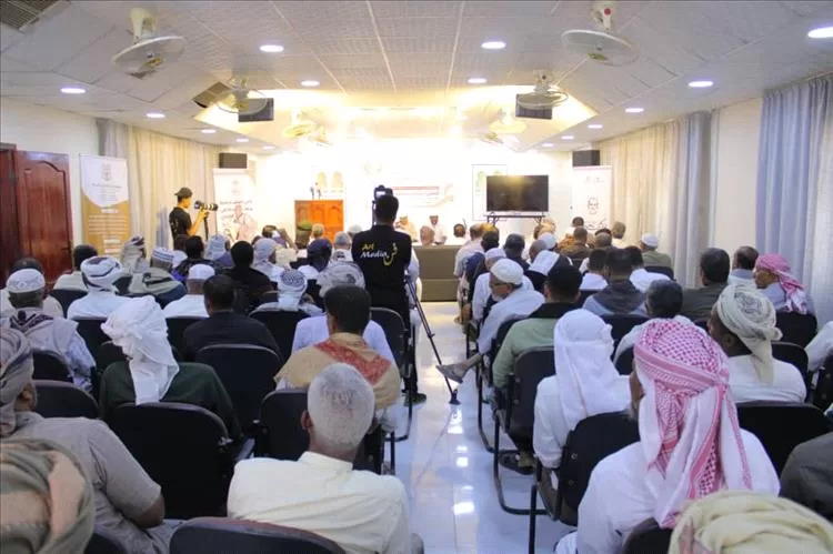 برعاية رسمية وحضور شعبي واسع.. تريم تحيي ذكرى الشاعر الكبير طالب بن شملان