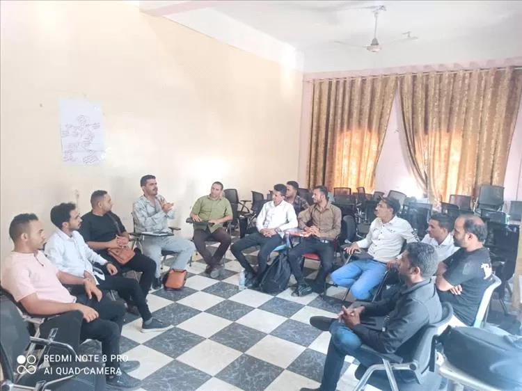 نقابة الصيادلة محافظة الضالع تعقد اجتماعها