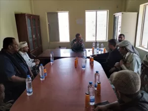 اخبار المناطق – المدير السنة للصعيد يتباحث مع مؤسسة أيادي الخير حول تنفيذ مشاريع خدماتية في المديرية