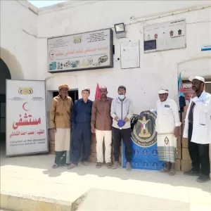 اخبار المناطق – بفضل دعم اللواء عيدروس الزُبيدي.. بدء توزيع المحاليل الوريدية لمستشفى ا