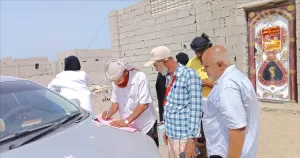 اخبار المناطق – زيارة إشرافية من وزارة الرعاية الطبية لفرق حملة تطعيم الأطفال ضد شلل الأطفال في المديرية