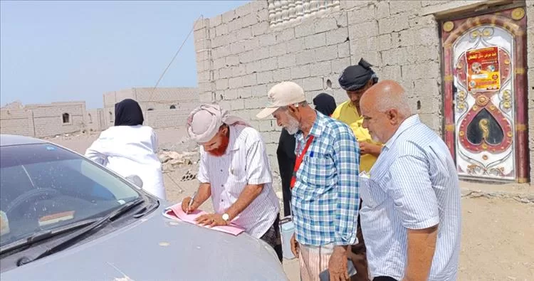 نزول إشرافي من وزارة الصحة إلى فرق حملة التحصين ضد شلل الاطفال بمديرية المضاربة