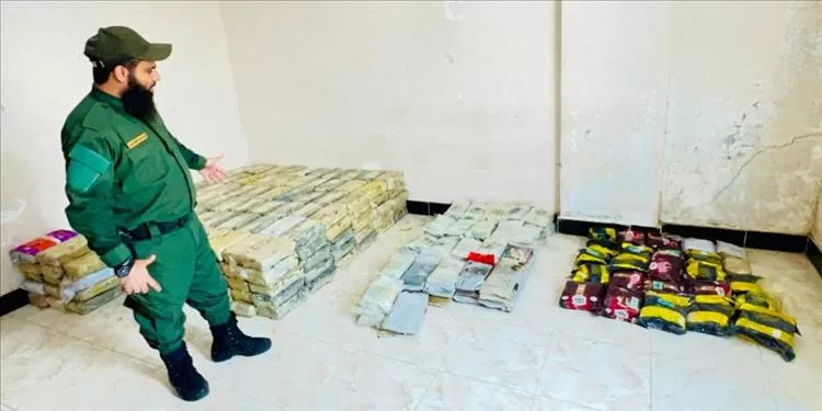 ضبط 447 كيلوغرامًا من المخدرات في سواحل رأس العارة بمحافظة لحج