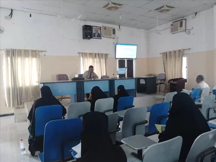 كلية الحاسوب وتقنية المعلومات بجامعة أبين تختتم دورة تدريبية في توصيف البرامج الأكاديمية والمقررات الدراسية