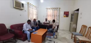 اخبار المناطق – مدير مكتب الرعاية الطبية والسكان في مديرية القطن يلتقي مدير مشروع جافي ومنسق الجمعيات