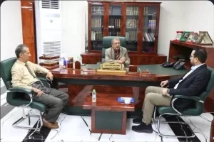 اخبار عدن – اجتماع رئيس مجلس القضاء الأعلى مع رئيس الهيئة السنةة للأراضي والمساحة والتخطيط العمراني