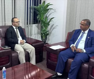 اخبار عدن – الزعوري يجتمع بالسيد آرمن يادجاريان، مساعد ممثل المفوضية العليا لشؤون اللاجئين