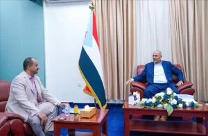 اخبار عدن – القائد عيدروس الزبيدي يجتمع بمدير عام مديرية قعطبة بكر الشاعري: تعزيز الشراكة