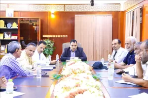 اخبار عدن – الوزير السقطري يؤكد على أهمية تنفيذ المشاريع الاستراتيجية في مجال الصيد البحري.