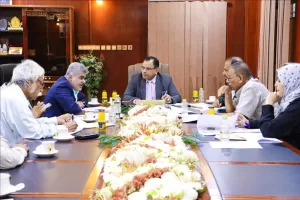 اخبار عدن – الوزير السقطري يقود الاجتماع الاستعدادي لمؤتمر الاستقرار الغذائي الدولي في اليمن