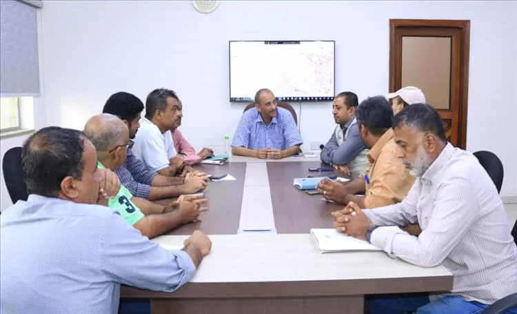 باخبيرة يناقش مع مؤسسة صلة ترتيبات تنفيذ المرحلة الثانية من مشروع تعزيز الأمن المائي بعدن