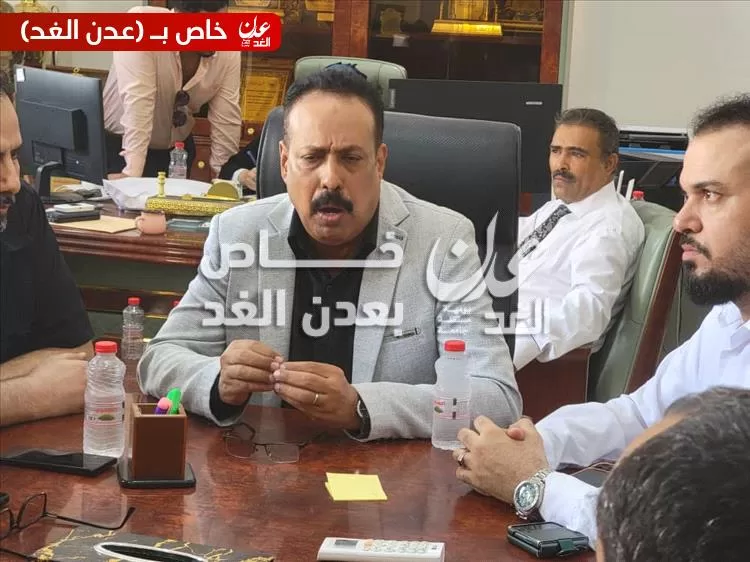 رئيس مجلس إدارة صندوق صيانة الطرق يباشر مهامه من الإدارة العامة في مدينة إنماء