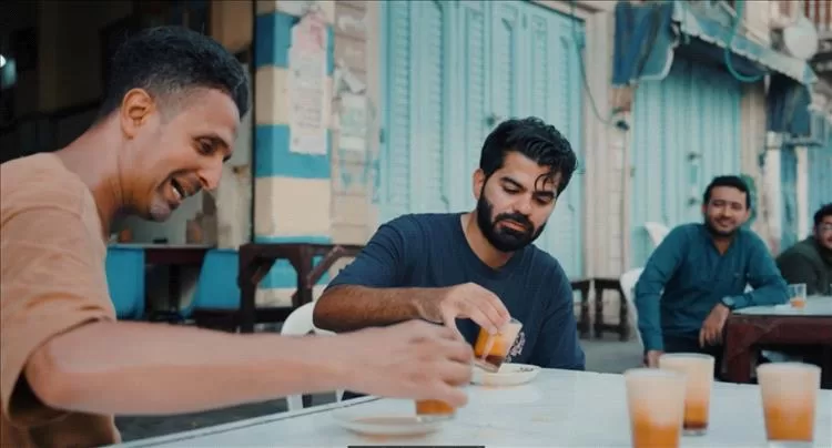 ارتفاع مفاجئ في أسعار الشاي والليمون بمطاعم عدن.. والمواطنون يشكون الغلاء