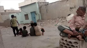 اخبار عدن – سكان عدن في الشوارع بانتظار استئناف الكهرباء