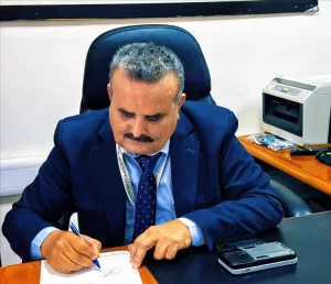 اخبار عدن – مدير المطار يلتقي بالجهات المعنية وطيران اليمنية لمناقشة سبل التطوير