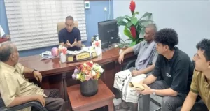 اخبار عدن – مسؤول مديرية المعلا يهدد بملاحقة الأفران المخالفة لمعايير أوزان الروتي