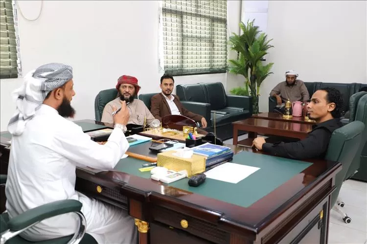 نائب وزير الاوقاف يستقبل رئيس القيادة المحلية للانتقالي الجنوبي في عدن