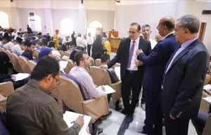 اخبار عدن – وزير الرعاية الطبية يطلق اختبارات الكفاءة المهنية للفرق الطبية في الداخل والخارج بمش