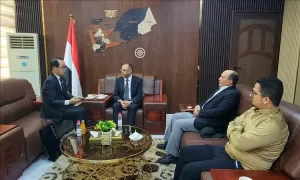 اخبار عدن – وزير الصناعة والتجارة يتباحث مع السفير الياباني حول تقوية العلاقات الثنائية بين البلدين