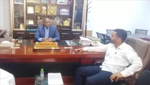 اخبار عدن – وزير العمل والشؤون الاجتماعية يجتمع برئيس مؤسسة شروين للتنمية الإنسانية