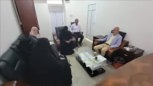 اخبار عدن – وفد مبادرة (وصل) التطوعية يجتمع مع الوكيل الشبحي