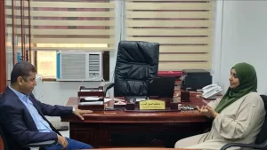 اخبار عدن – وكيل وزارة الصناعة والتجارة ومدير النيابة يستعرضان التعاون المشترك للتقليل من المبالغة في الأسعار.