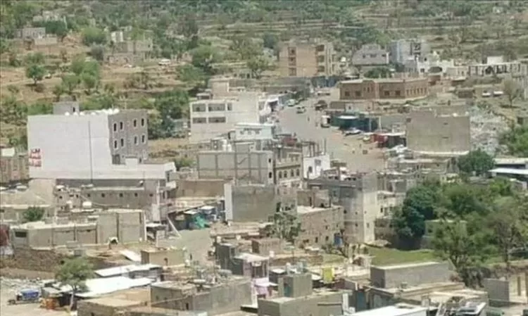 احتجاز ضابط سابق في جبهات تعز يثير غضباً واسعاً ومطالب بالإفراج الفوري والتحقيق في ملابسات اعتقاله