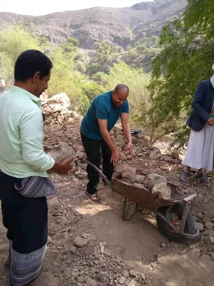 الجبزية.. حيث تصنع الأيادي المؤمنة دروب الأمل في مديرية المعافر