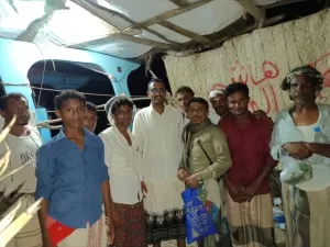 اخبار وردت الآن – الخوخة تستقبل 29 صيادًا تم إطلاق سراحهم من إريتريا بعد احتجازهم ومصادرة قواربهم.