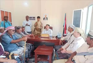 اخبار وردت الآن – رئيس الهيئة التنفيذية للانتقالي في أبين يجتمع مع مشايخ ووجهاء وأعيان مديرية أحور