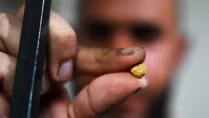 ارتفاع غير متوقع… هل حصل الذهب على فرصته المفقودة؟ | إرم بزنس