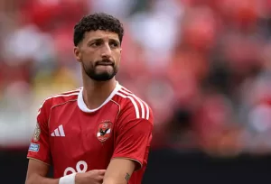 الأهلي يقرر استبعاد وسام أبو علي من معسكر تونس لهذا السبب