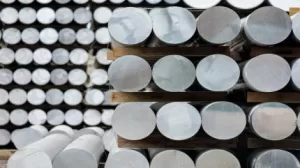 التعريفات الأمريكية على عمالقة تعدين الألمنيوم الكنديين ريو تينتو وألكوا