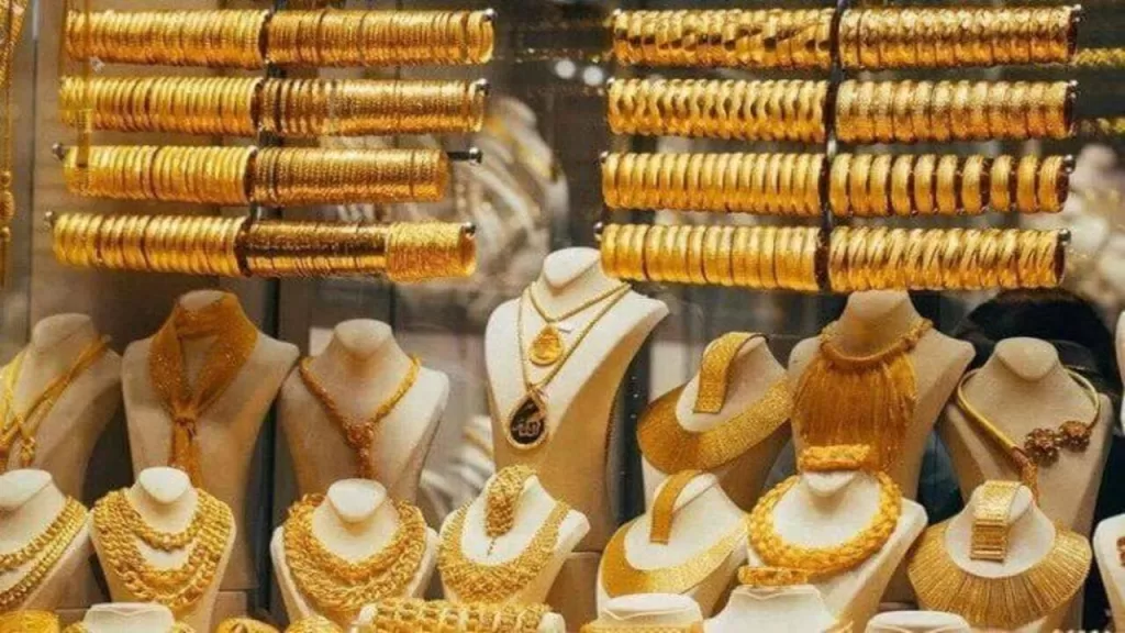 "الدهب رخص على الاخر الحق اشتري".. أحدث أخبار أسعار الذهب في مصر وتحليل شامل لحركة السوق اليوم وتوقعات المرحلة القادمة