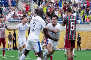 القلق يسود جمهور الهلال.. 3 صفقات مثيرة على وشك الانيوزهاء