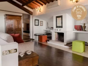 المكان المفضل لدي في Airbnb: شقة بانورامية في مدينة توسكانية تعود للعصور الوسطى