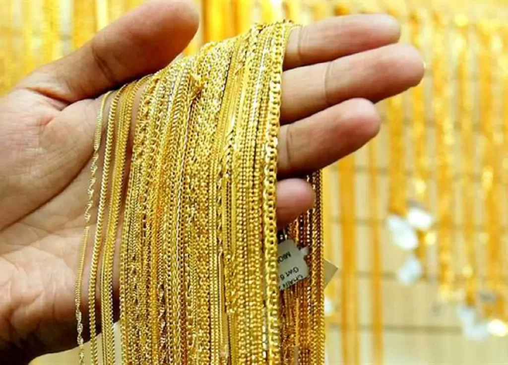 «صدمة في سوق الذهب» انهيار مفاجئ يطيح بأسعار المعدن الأصفر وعيار 21 يسجل أدنى مستوياته اليوم 23 يوليو 2025