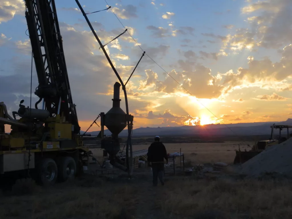 باراماونت جولد نيفادا يحصل على زيادة في عملية التصاريح لجبل