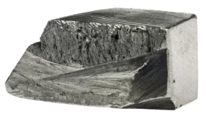 تخطط اليابان لاختبار تعدين عناصر الأرض النادرة من قاع البحر في عام 2026