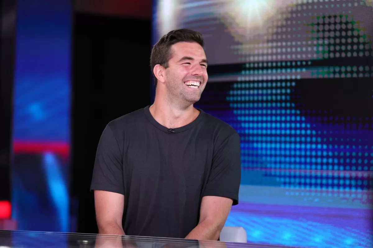 Billy McFarland on a TV set