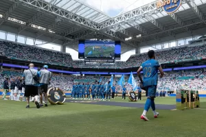 تنافس الهلال وليفربول على إيزاك يت intensifies… من سيرجح الكفة؟