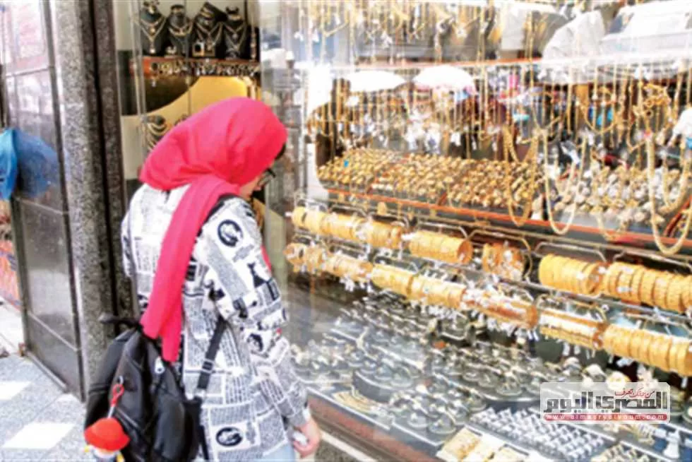 خبير: أسعار الذهب الحالية فرصة للشراء وتوقعات بوصول الجرام لـ5 آلاف جنيه في أغسطس | المصري اليوم