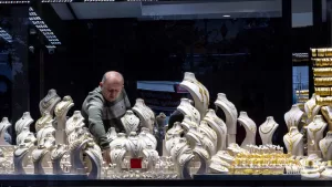 زيادة طفيفة في أسعار الذهب في تركيا اليوم مع استقرار المعدن على الصعيد العالمي | إرم بزنس