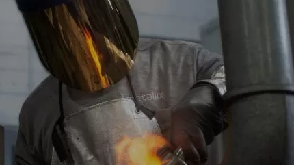 سيبانيا ستيل ووتر تستحوذ على شركة ميتاليكس لإعادة تدوير المعادن مقابل